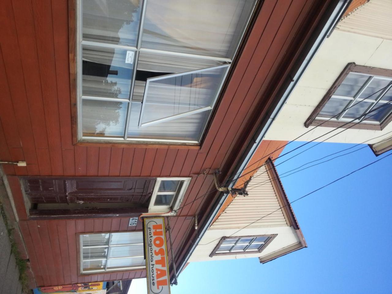 Patagonia House Vandrarhem Punta Arenas Exteriör bild